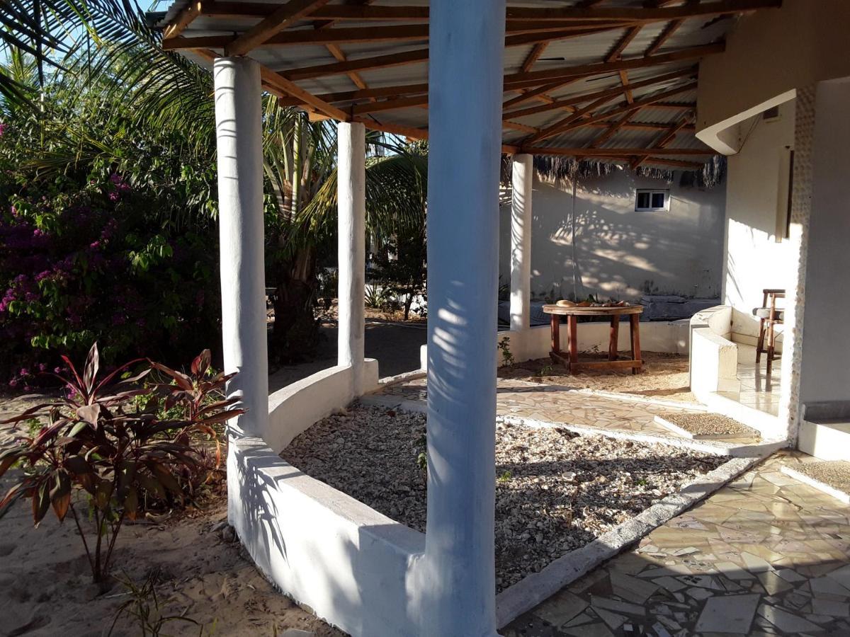 Kinkiliba Beach Lodge Sanyang Exterior foto